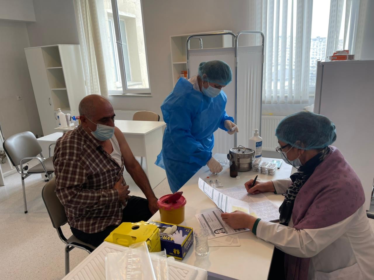Suraxanı rayonunda koronavirusa qarşı vaksinasiya prosesi uğurla davam etdirilir